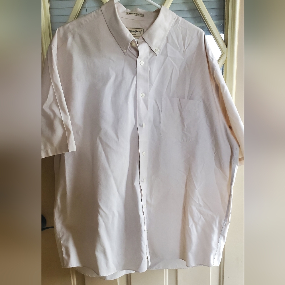 Eddie Bauer Men's Cream Button-Down Shirt